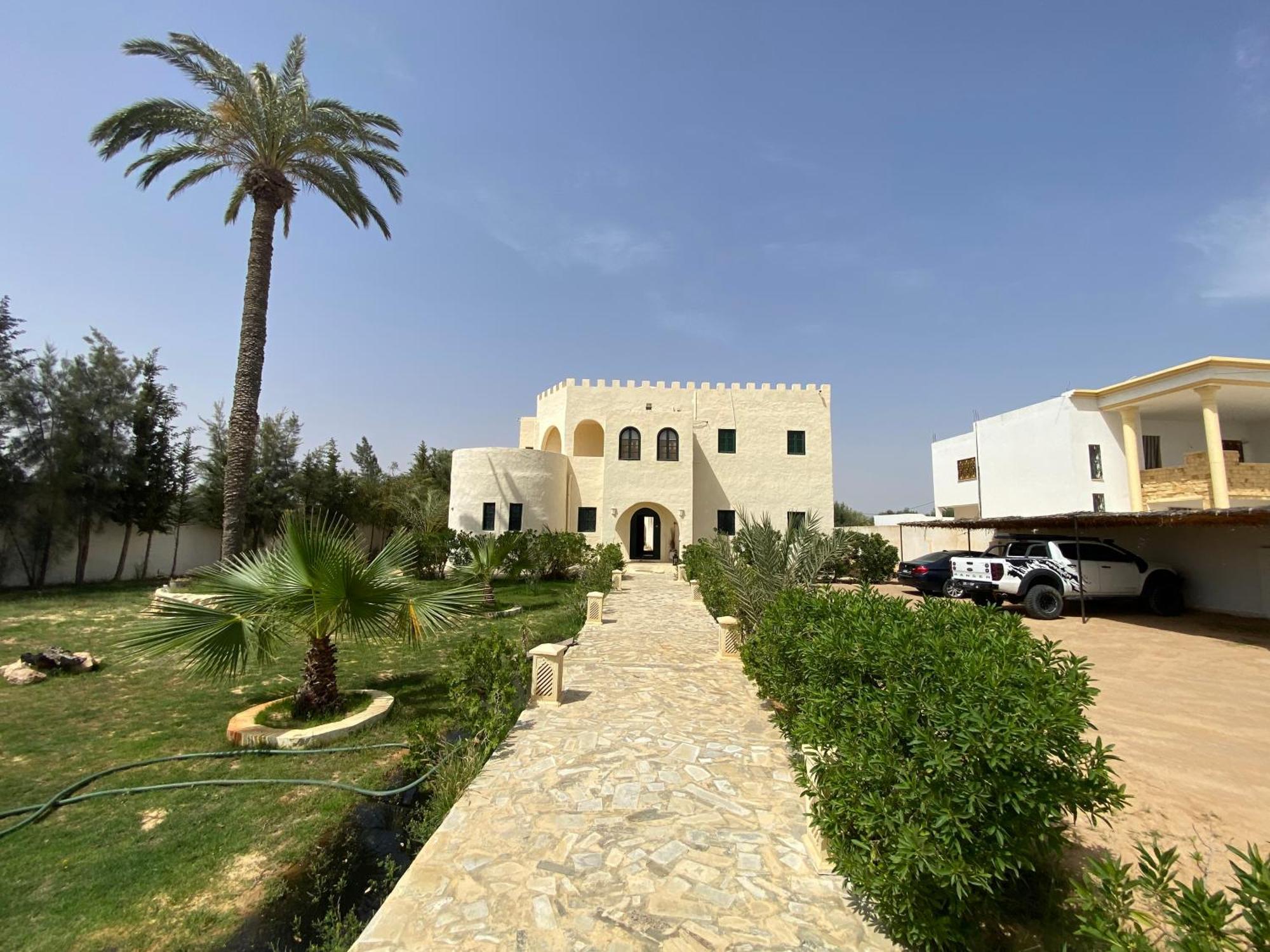 Dar Oueghlani - Maison D'Hotes El May Exterior foto