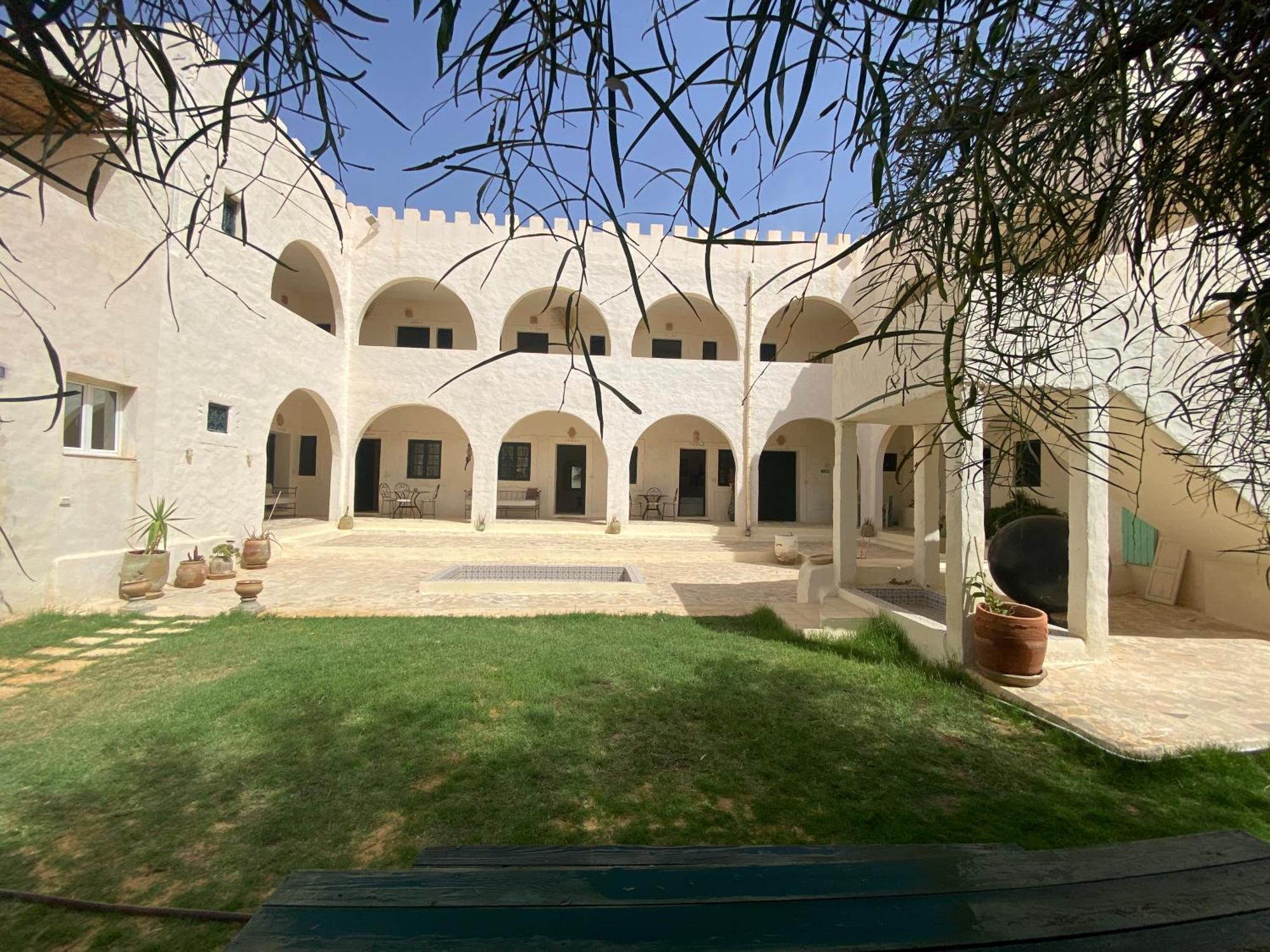 Dar Oueghlani - Maison D'Hotes El May Exterior foto